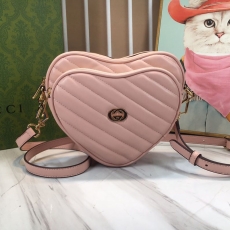 Gucci Satchel Bags